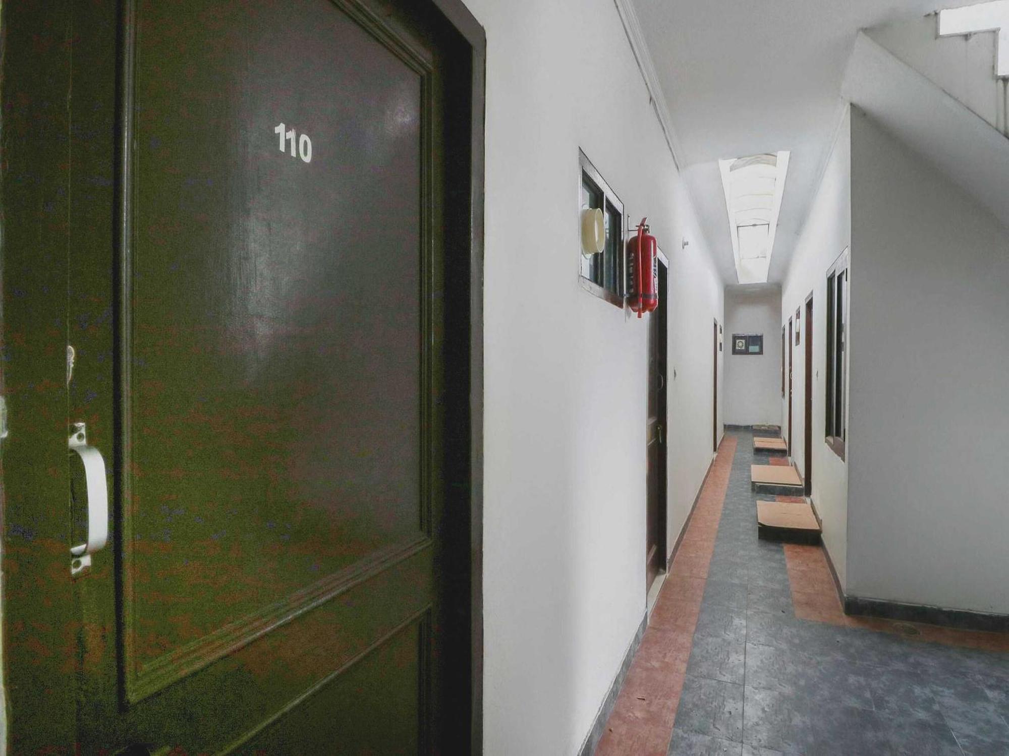 Hotel O Sun City 42 Chandigarh Ngoại thất bức ảnh
