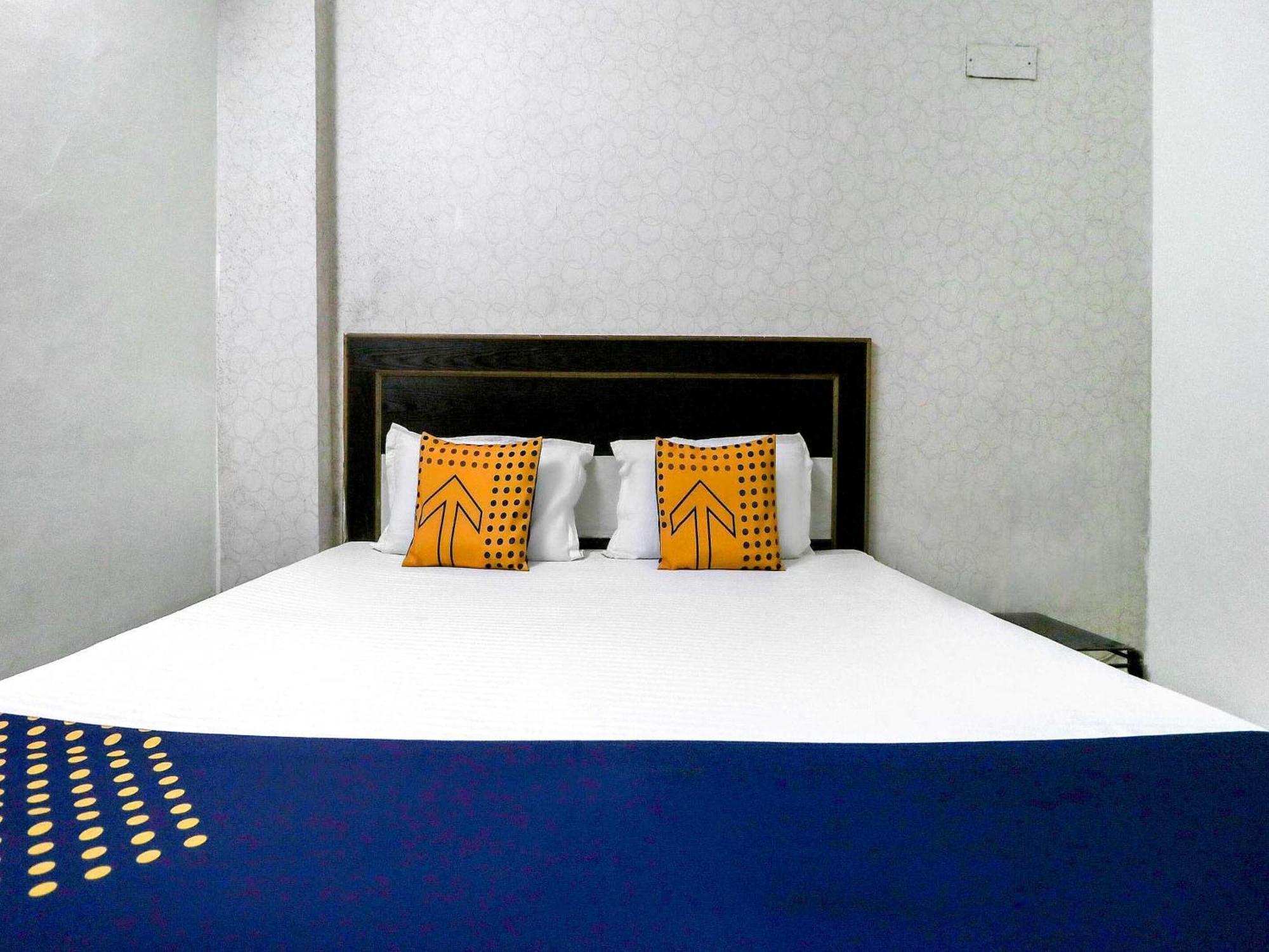 Hotel O Sun City 42 Chandigarh Ngoại thất bức ảnh