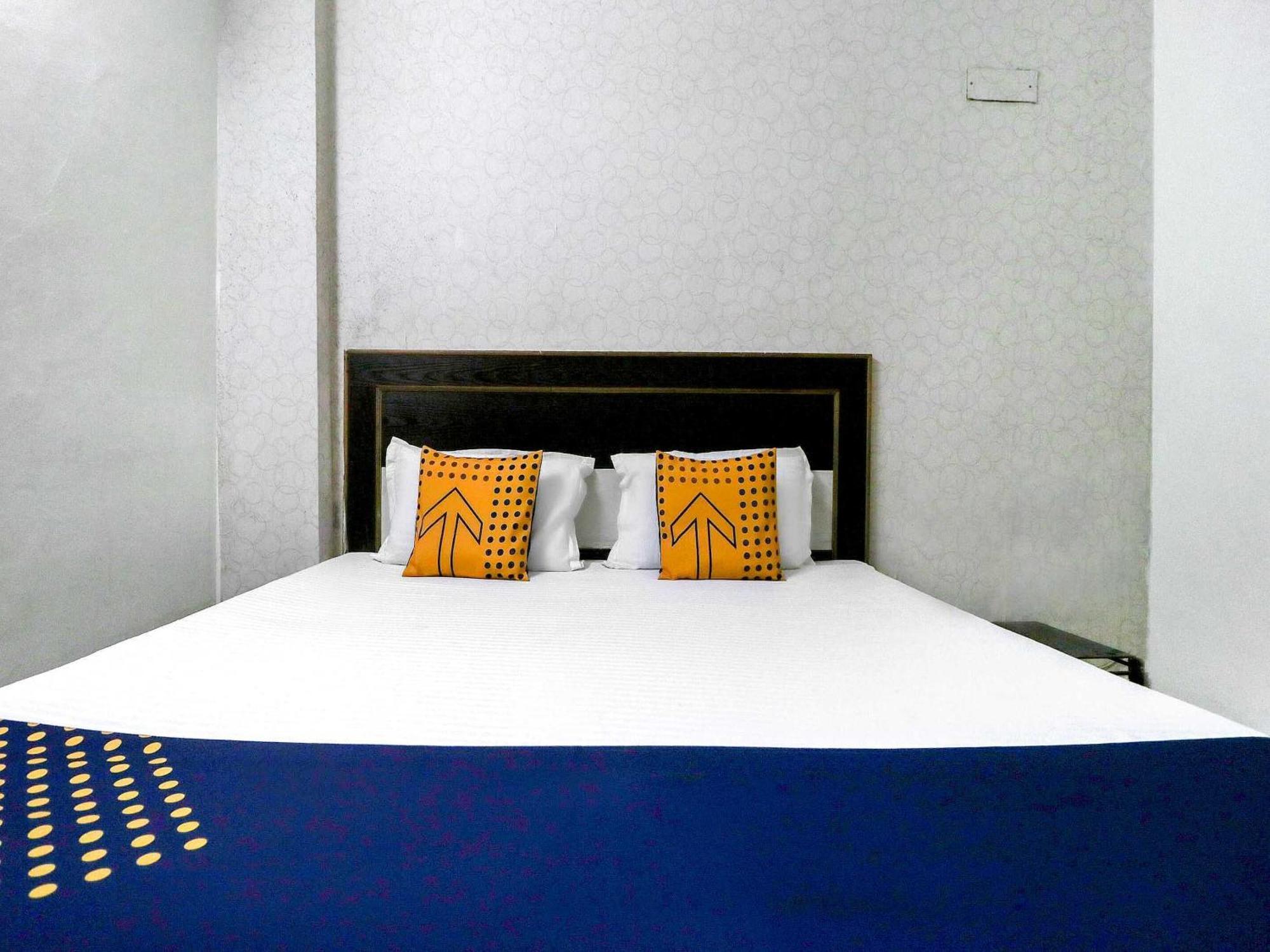 Hotel O Sun City 42 Chandigarh Ngoại thất bức ảnh